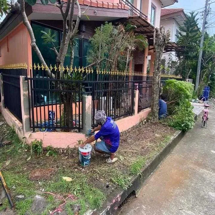 ช่างซ่อมประตูบานเลื่อน
